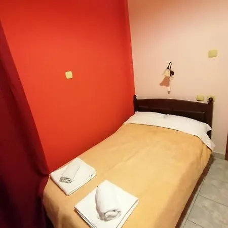 Chotos Guest house *